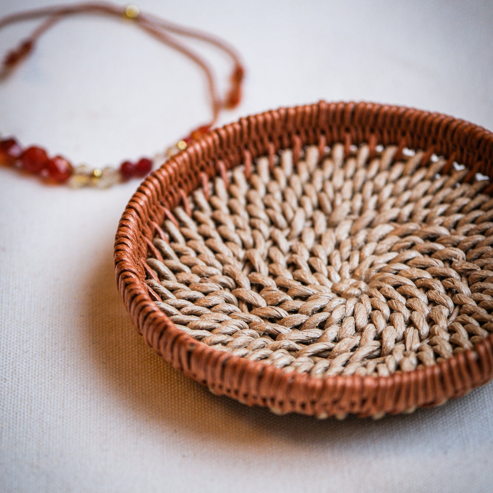 
                      
                        Joy - Bracelet + Tray Set
                      
                    