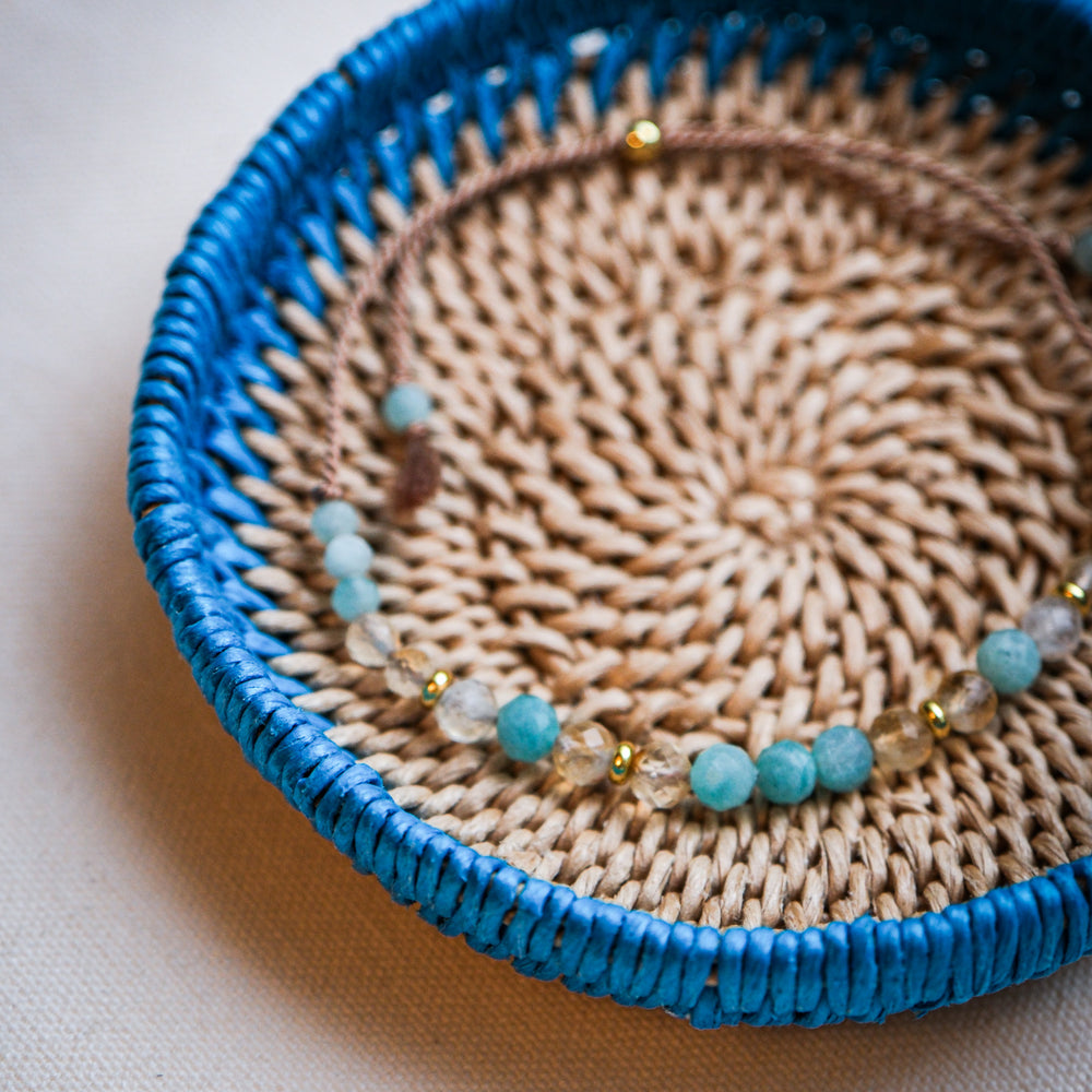 
                      
                        Courage - Bracelet + Tray Set
                      
                    